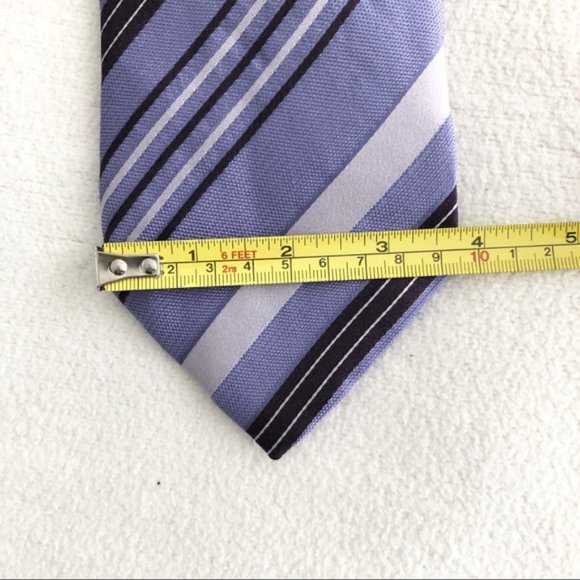 Giorgio Armani Silk Ties, Set of 2 - Picture 9 of 9